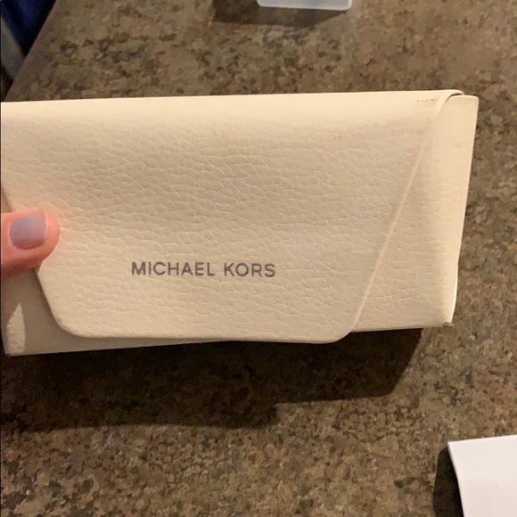 Michael Kors Sunglasses - Picture 4 of 5